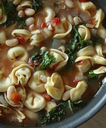 white bean tortellini soup
