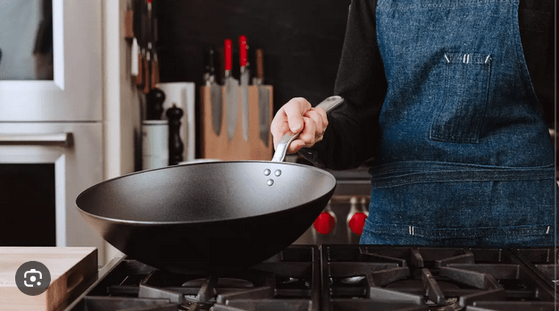 cooking wok