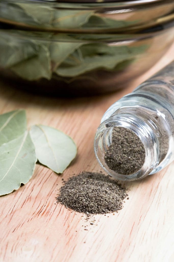 ground black pepper