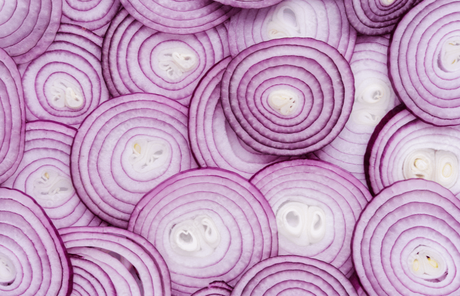 sliced onions
